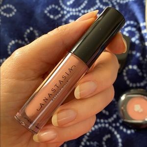 Anastasia Beverly Hills Lip Gloss